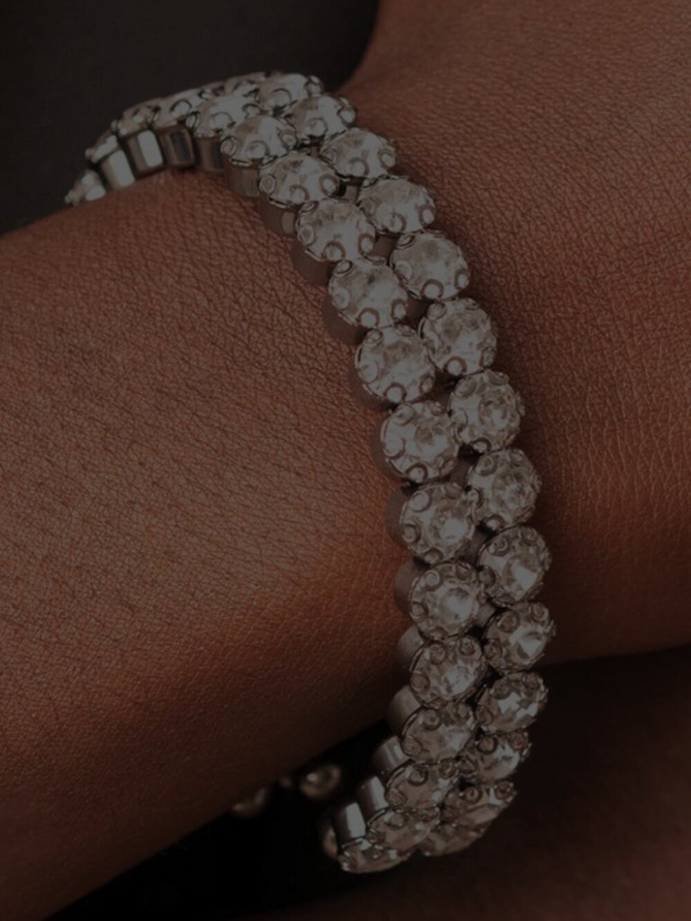 Paparazzi Jewelry Accessories - Megawatt Majesty - Black Bracelet - Vintage